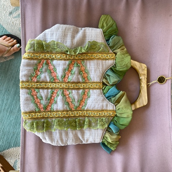 Shin Sai Bashi purse with tags on. Cute floral handbag - Picture 2 of 9